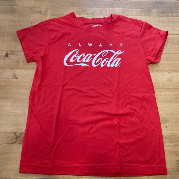 Coca Cola Shirt Sleeve Tshirt - Picture 2 of 4
